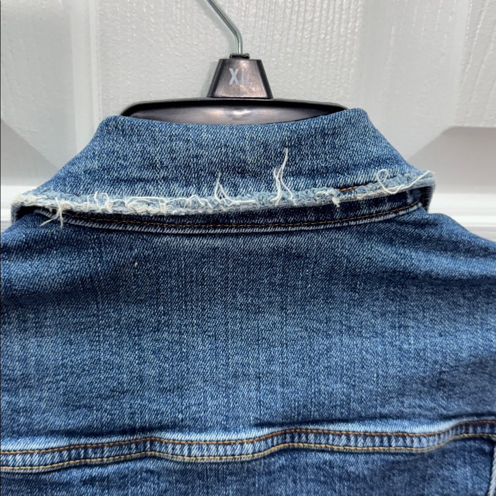 ZARA Distressed Classic Jean Jacket - Picture 10 of 10